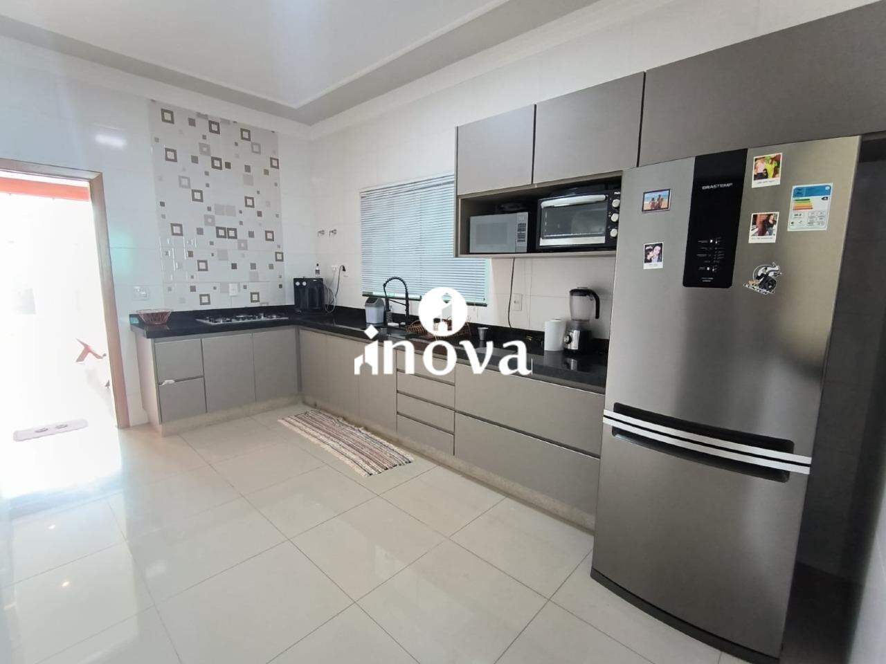 Casa à venda no Nenê Gomes, Jardim: 