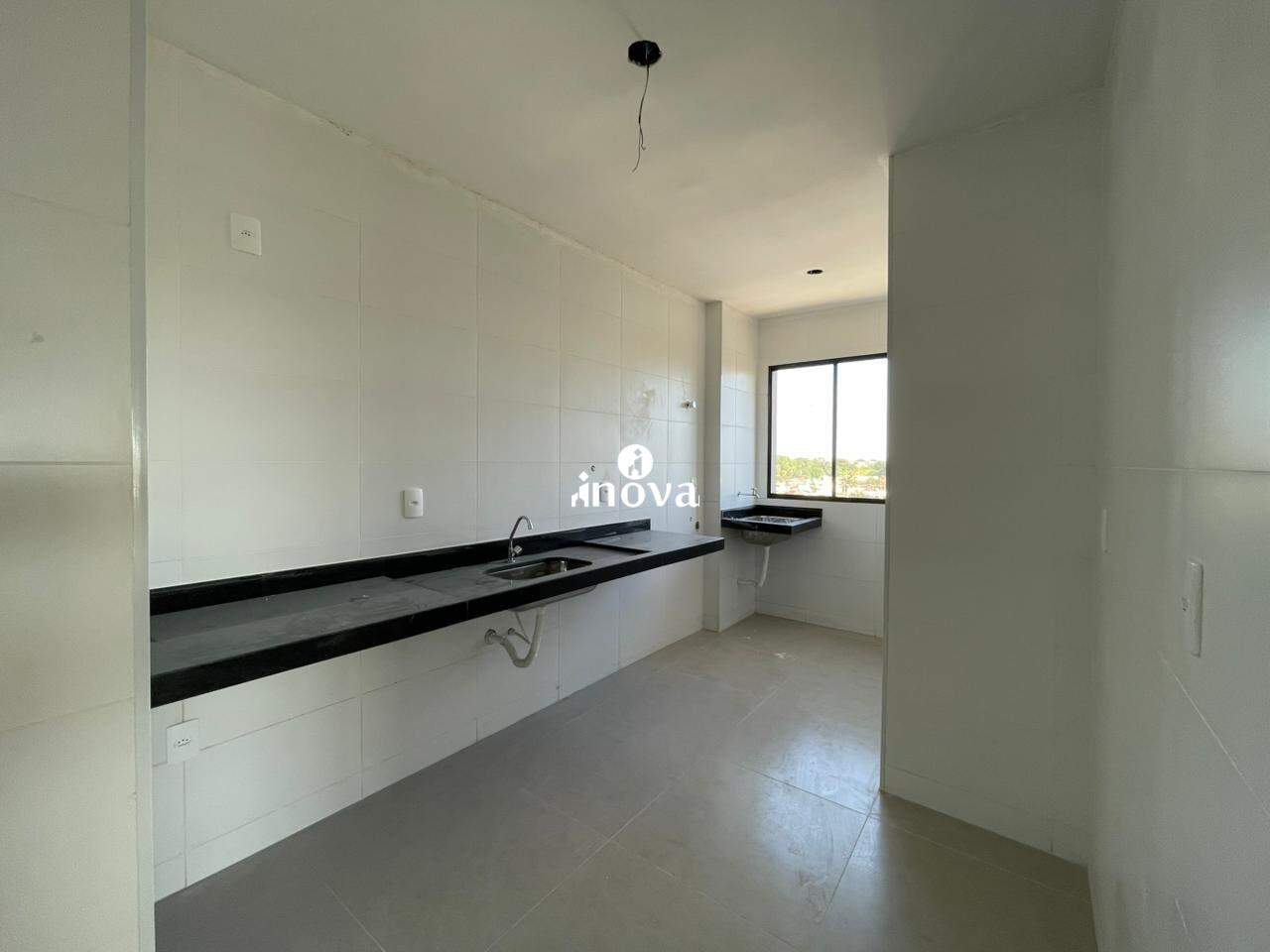 Apartamento à venda no Mercês: 