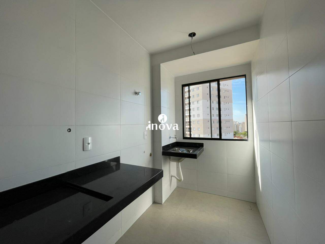 Apartamento à venda no Mercês: 