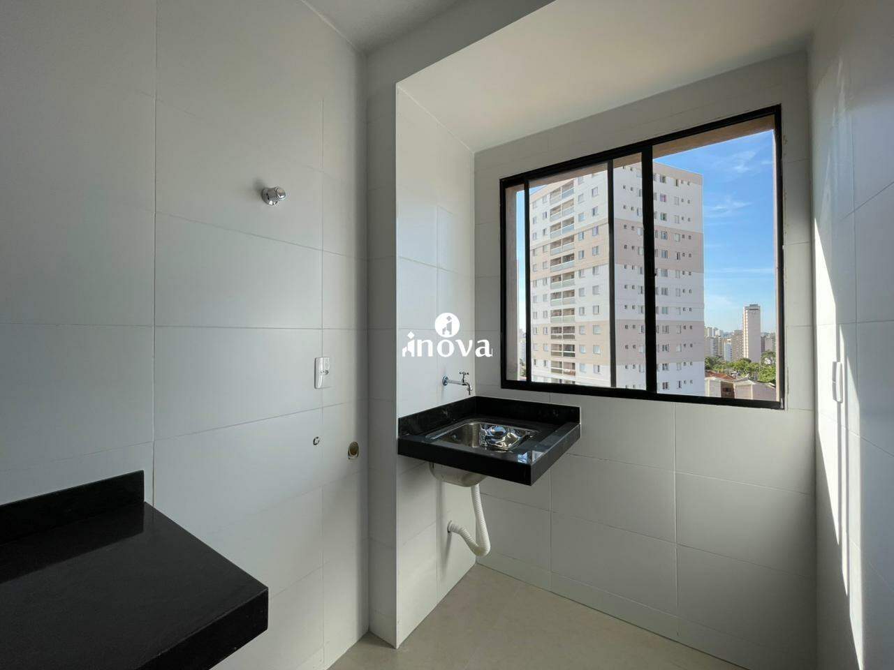 Apartamento à venda no Mercês: 