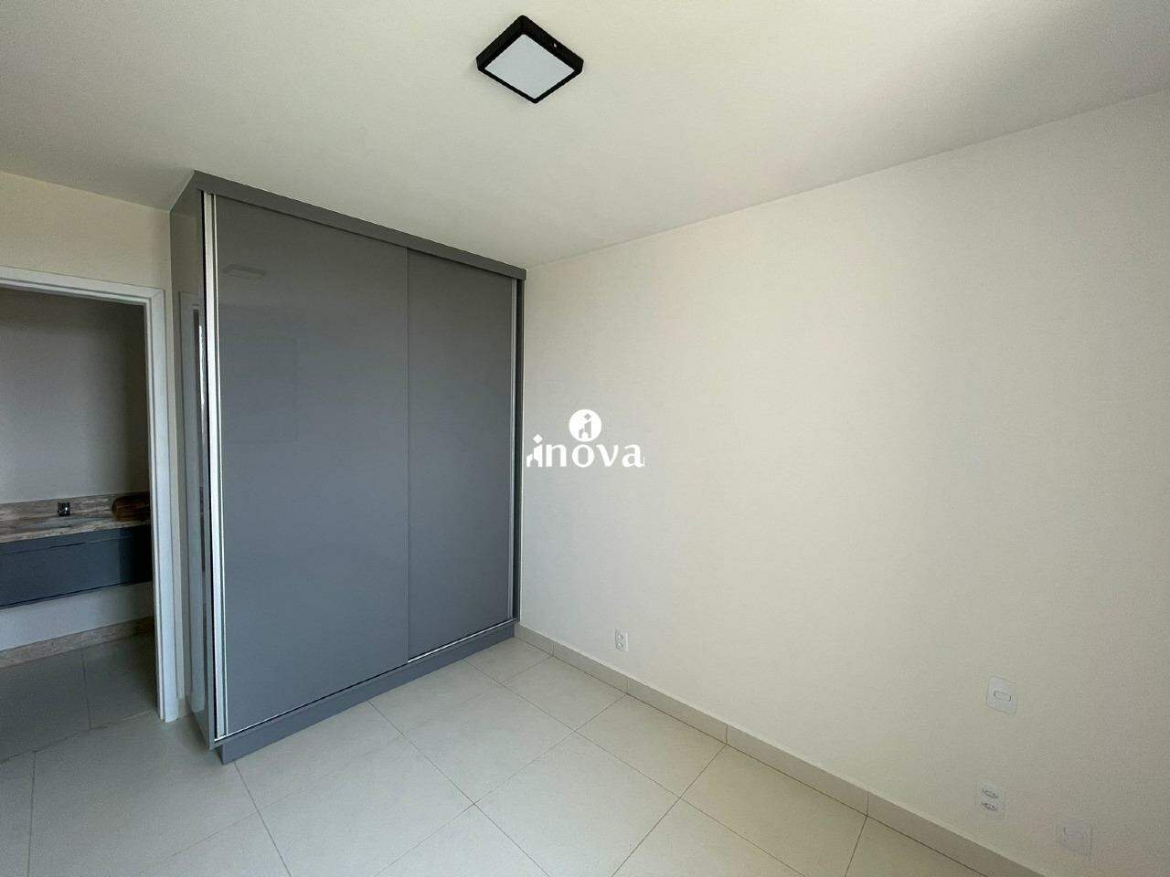 Apartamento à venda no Jardim do Lago: 