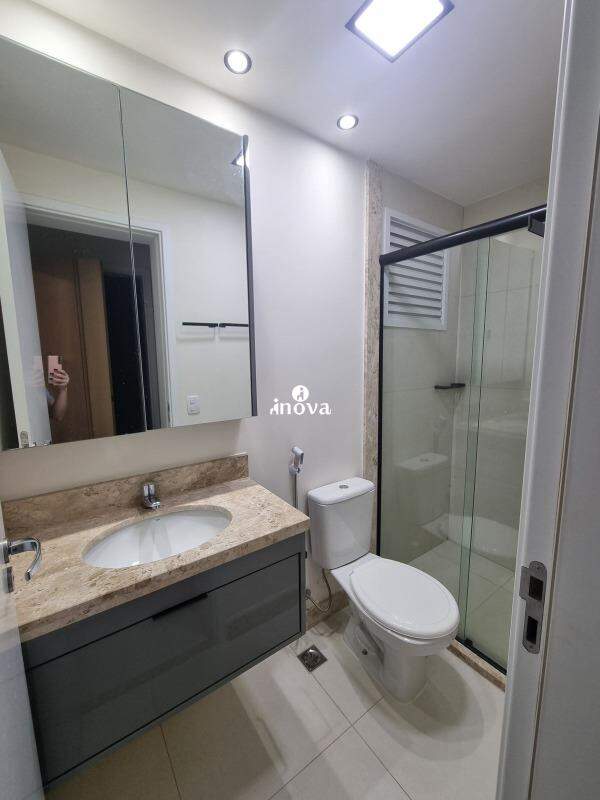 Apartamento à venda no Jardim do Lago: 