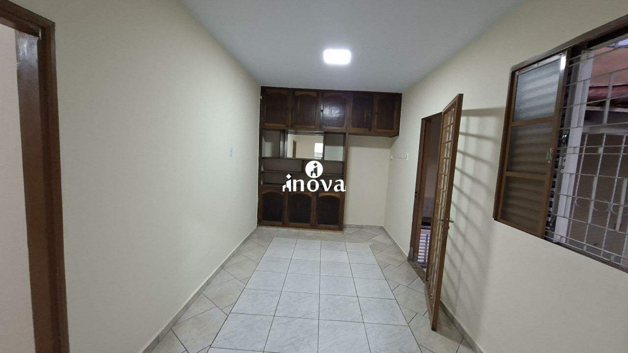 Casa à venda no Fabrício: 