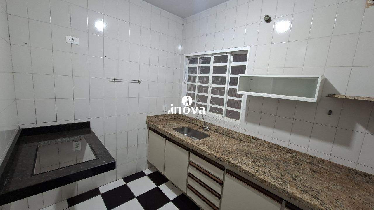 Casa à venda no Fabrício: 