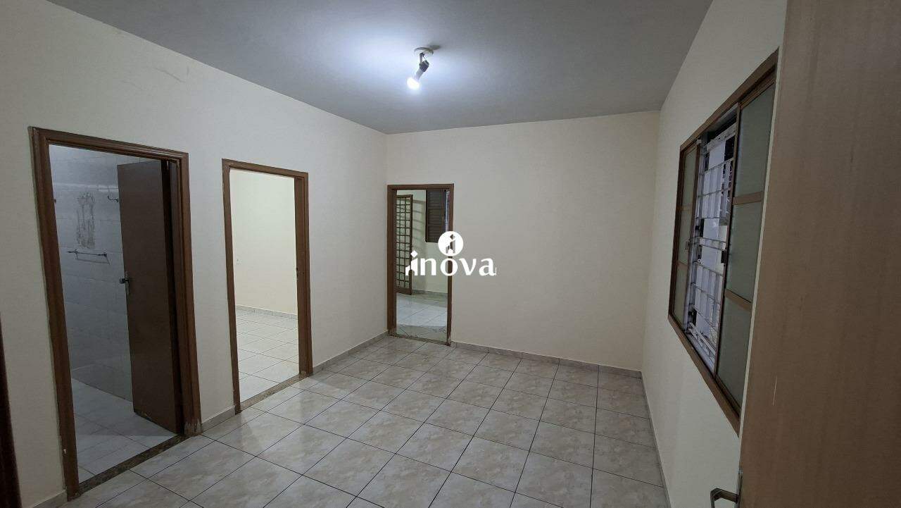 Casa à venda no Fabrício: 