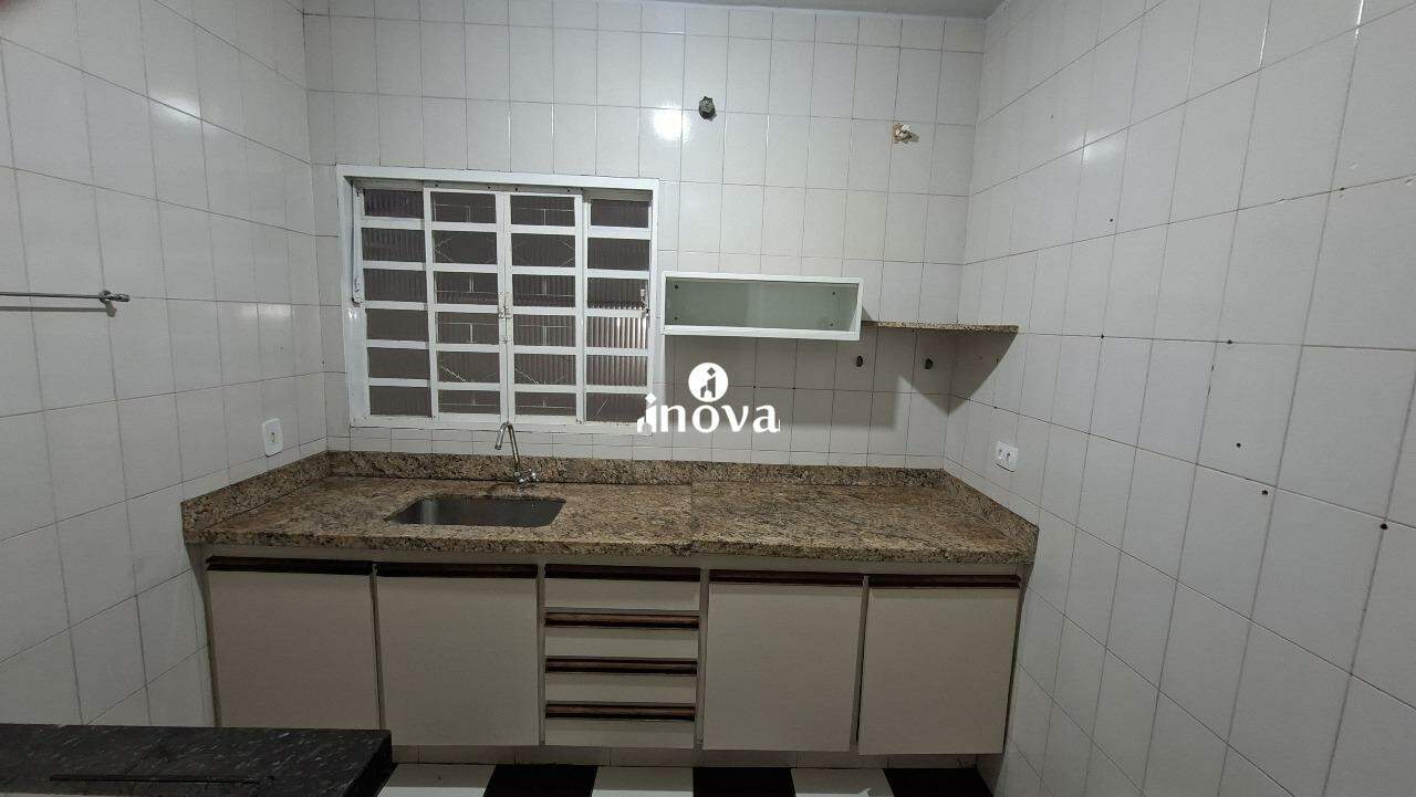 Casa à venda no Fabrício: 
