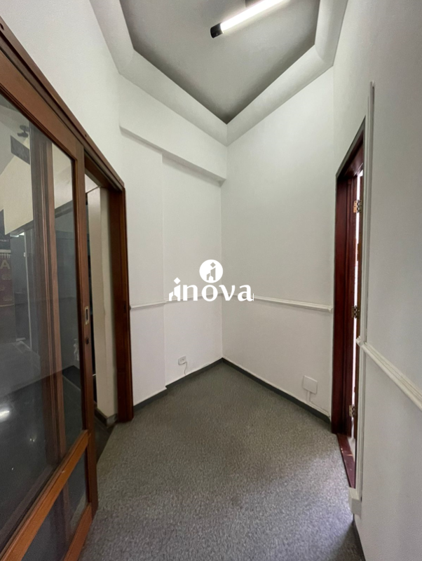 Sala ou Loja para aluguel no Centro: 