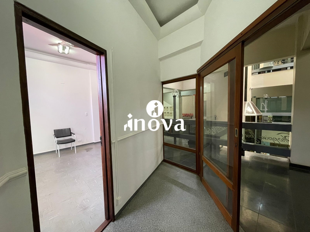 Sala ou Loja para aluguel no Centro: 