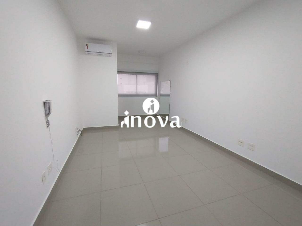 Sala ou Loja para aluguel no Santa Maria: 