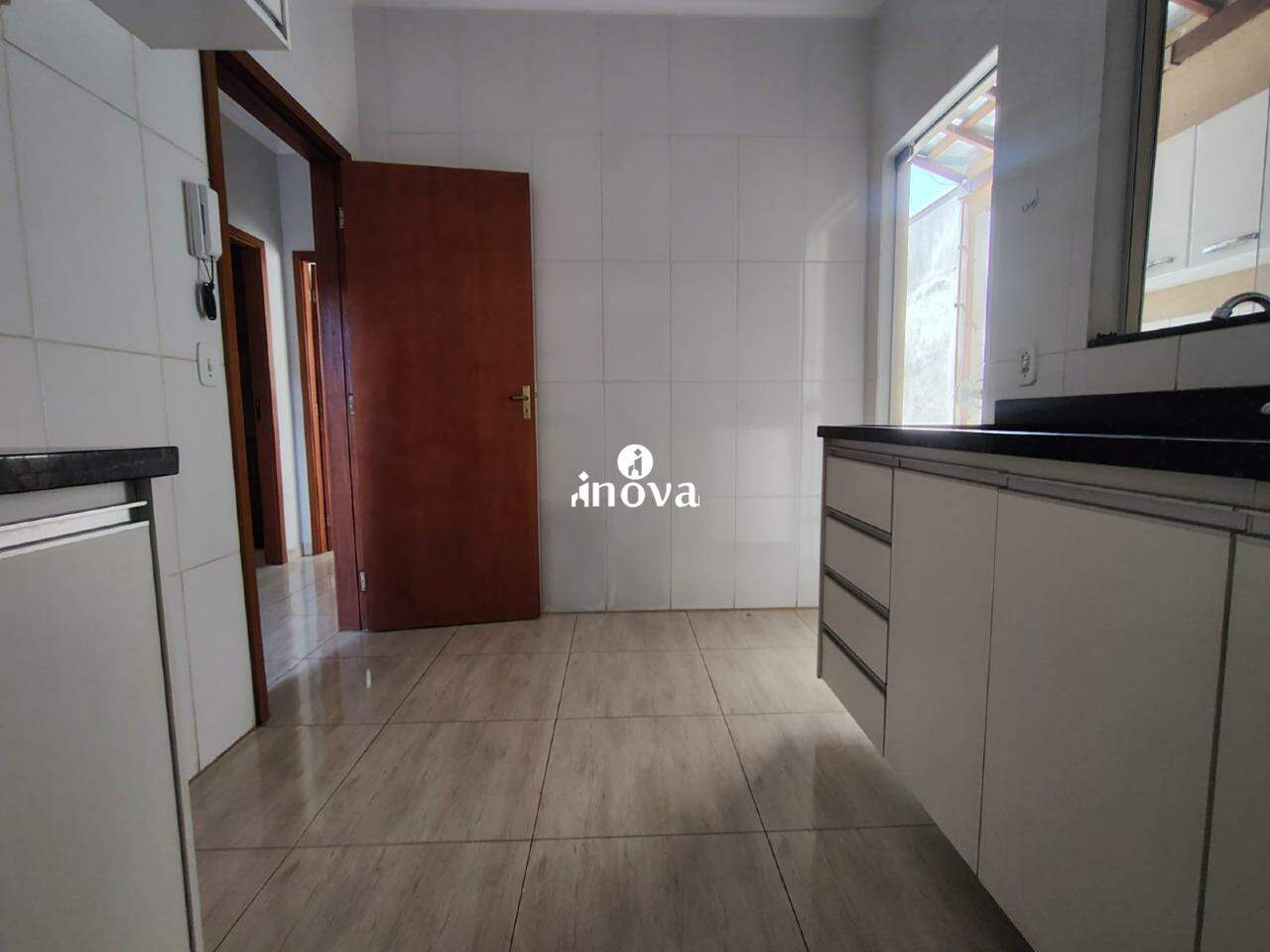 Casa para aluguel no Nenê Gomes, Jardim: 
