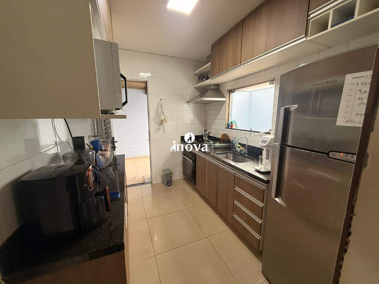Casa Condomínio à venda no Portal Beija Flor: 