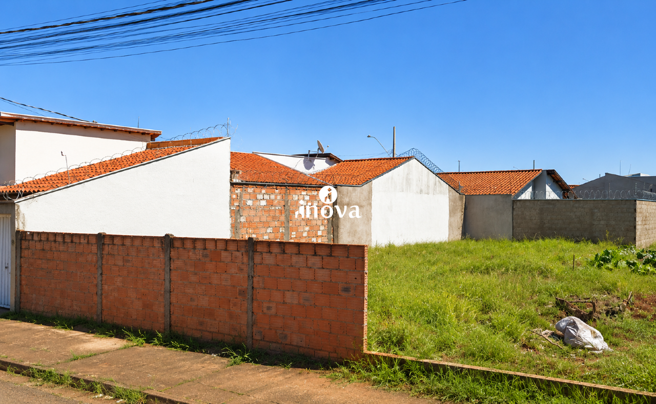Terreno/Área à venda no Espanha, Residencial Jardim: 