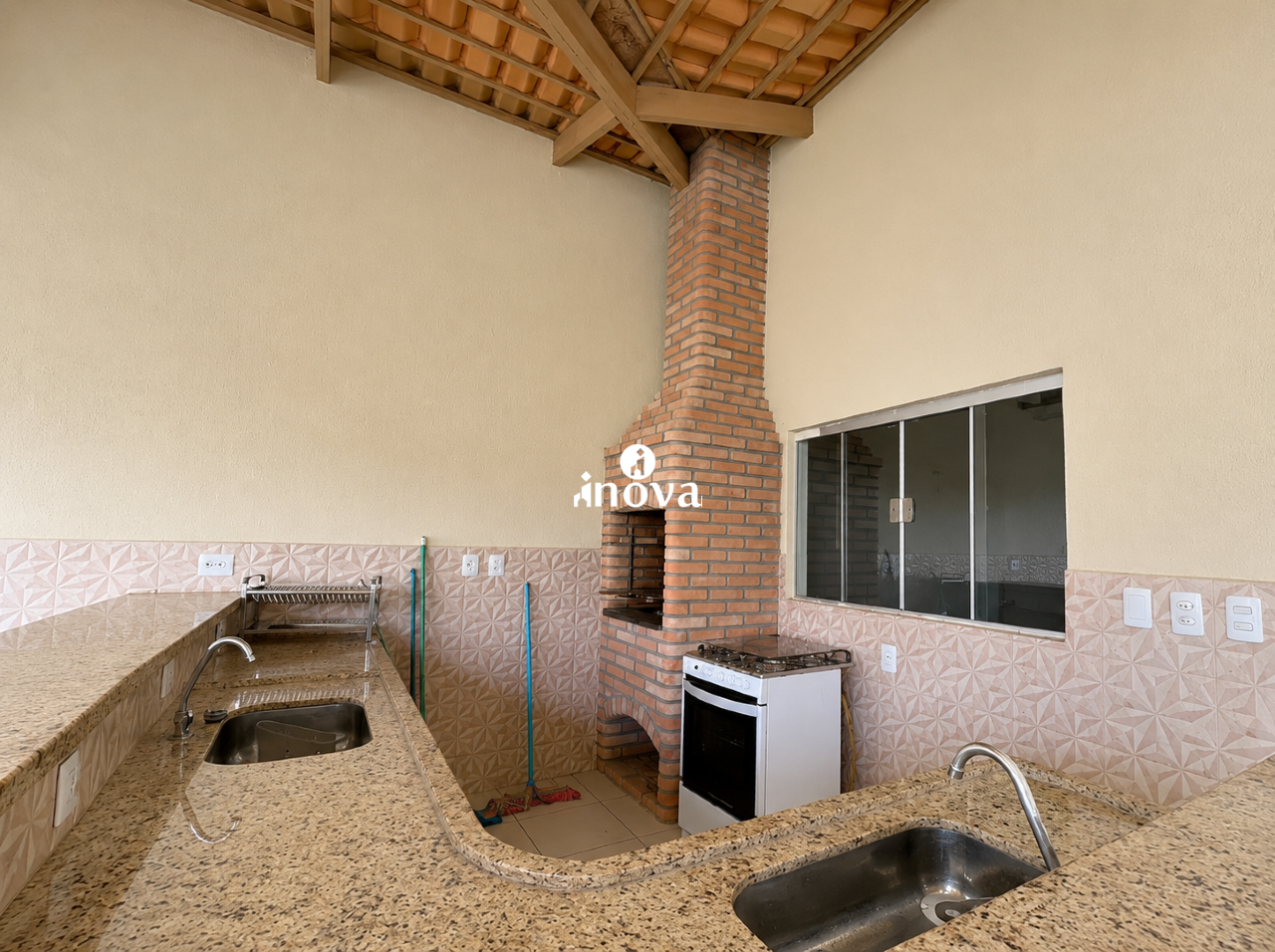 Casa à venda no Laranjeiras II, Parque das: 