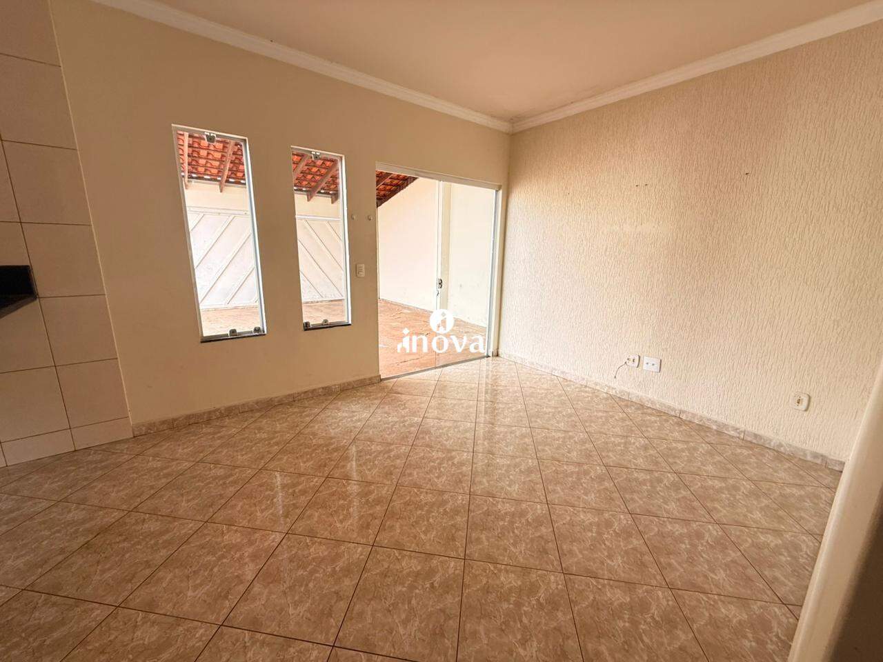 Casa à venda no Dom Eduardo - Jardim: 