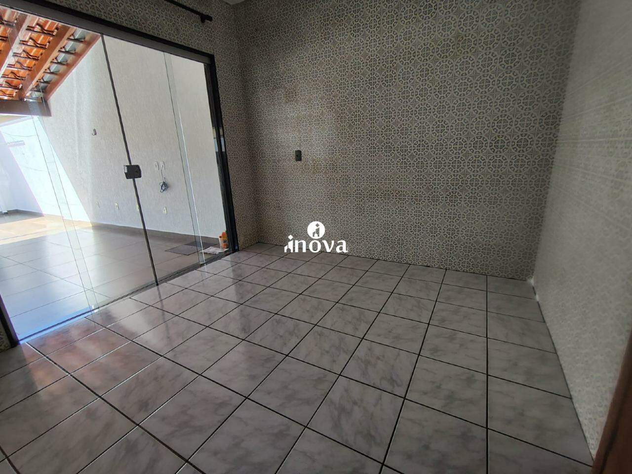 Casa para aluguel no Santa Marta: 