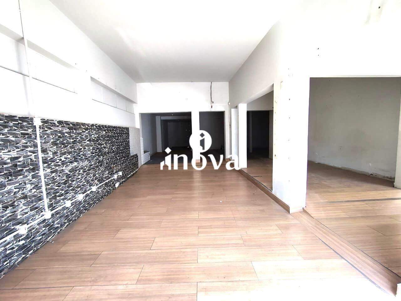 Sala ou Loja para aluguel no Abadia: 