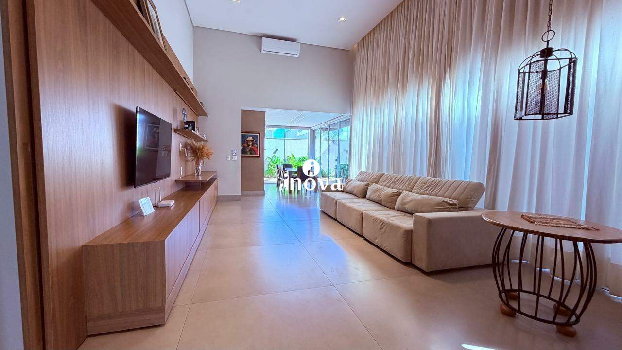 Casa Condomínio à venda no Damha I - Res. Uberaba: 