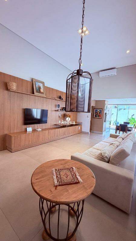 Casa Condomínio à venda no Damha I - Res. Uberaba: 