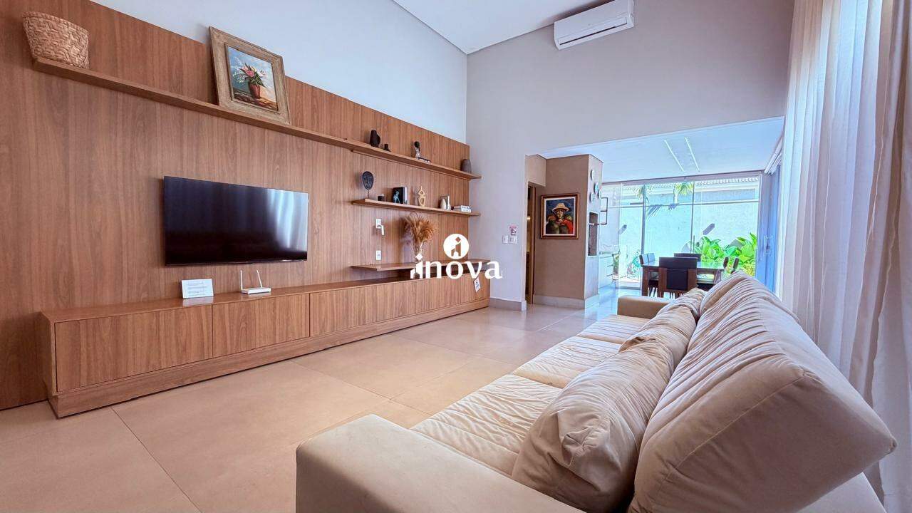Casa Condomínio à venda no Damha I - Res. Uberaba: 