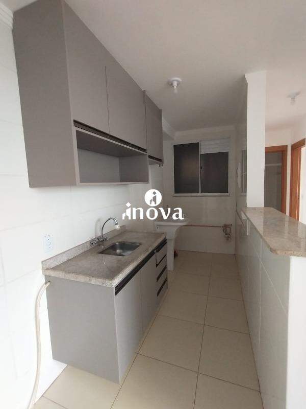 Apartamento para aluguel no Manoel Mendes: 