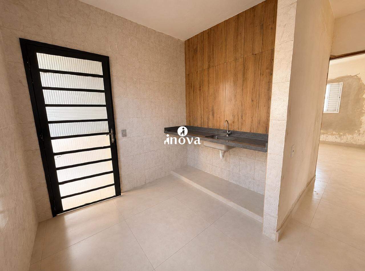Casa à venda no Manoel Mendes: 