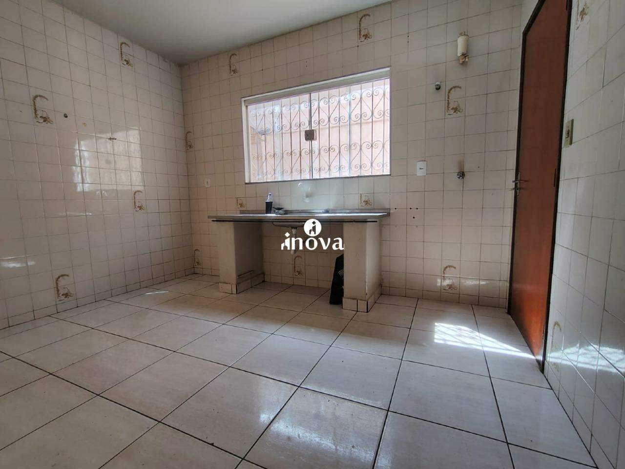 Casa para aluguel no Costa Teles I: 