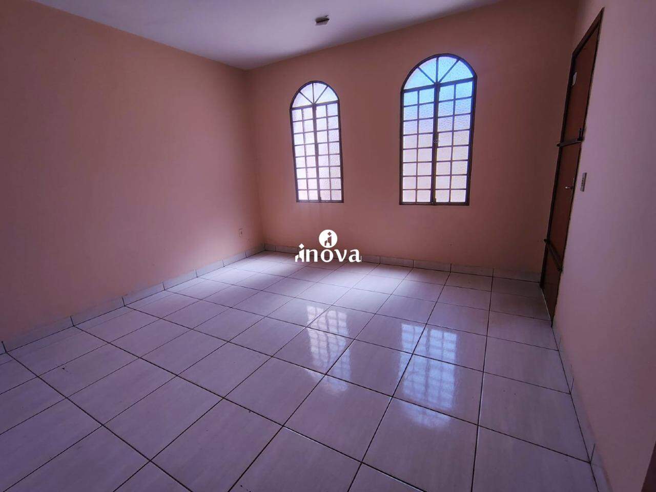 Casa para aluguel no Costa Teles I: 