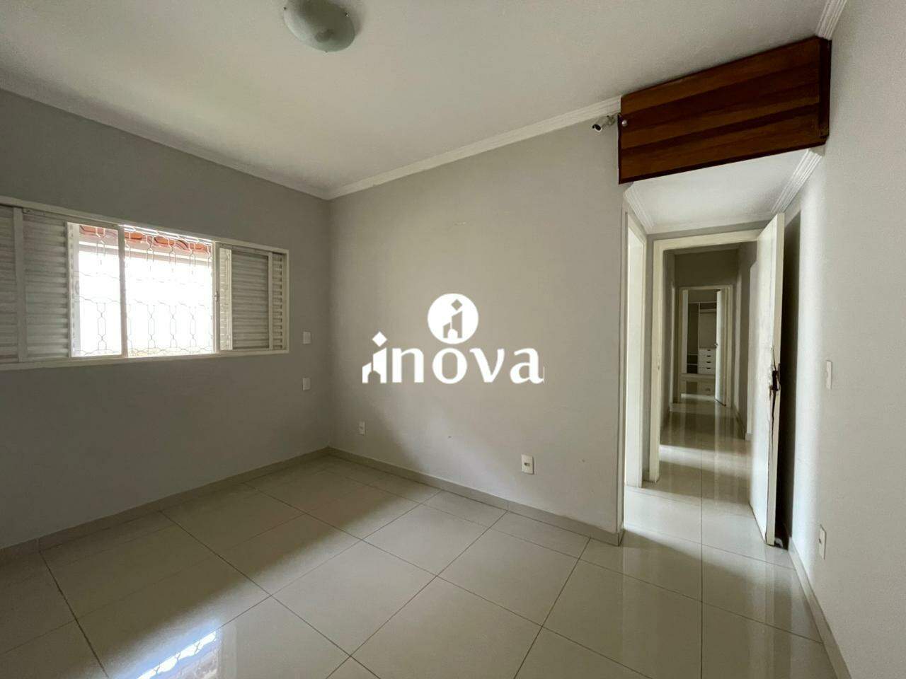 Casa para aluguel no Universitário: 