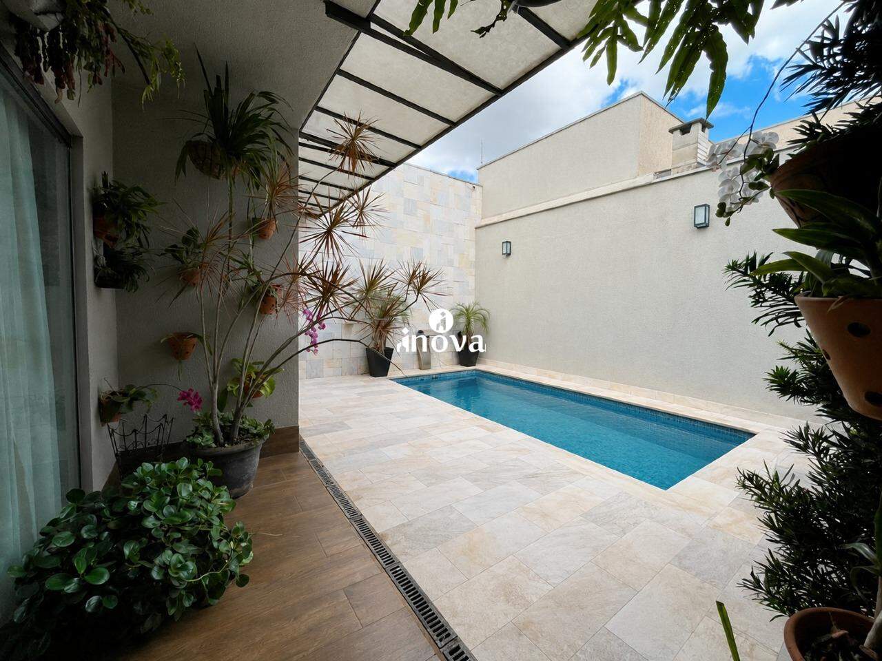 Casa à venda no Abadia: 