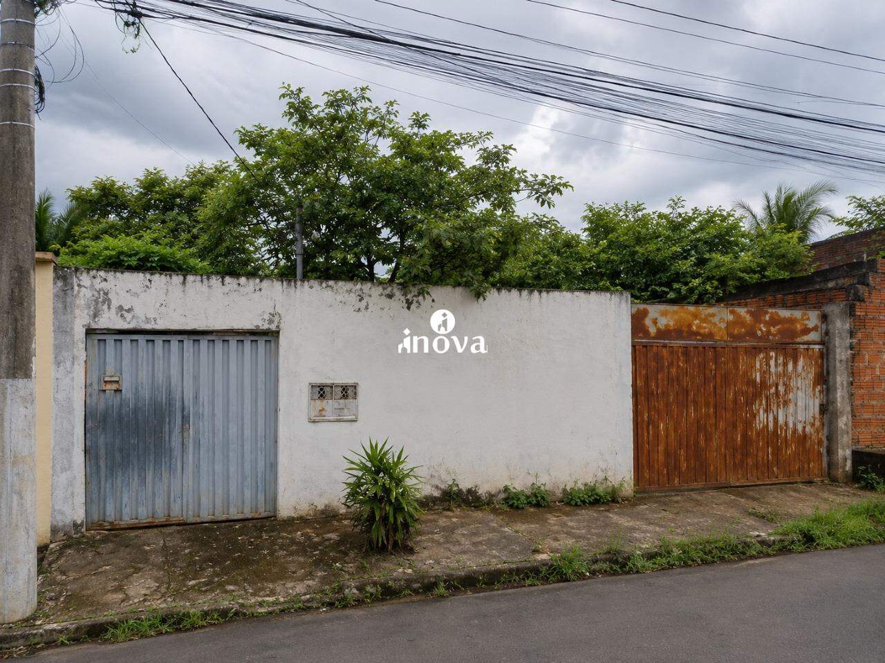 Terreno/Área à venda no Lourdes, Bairro de: 