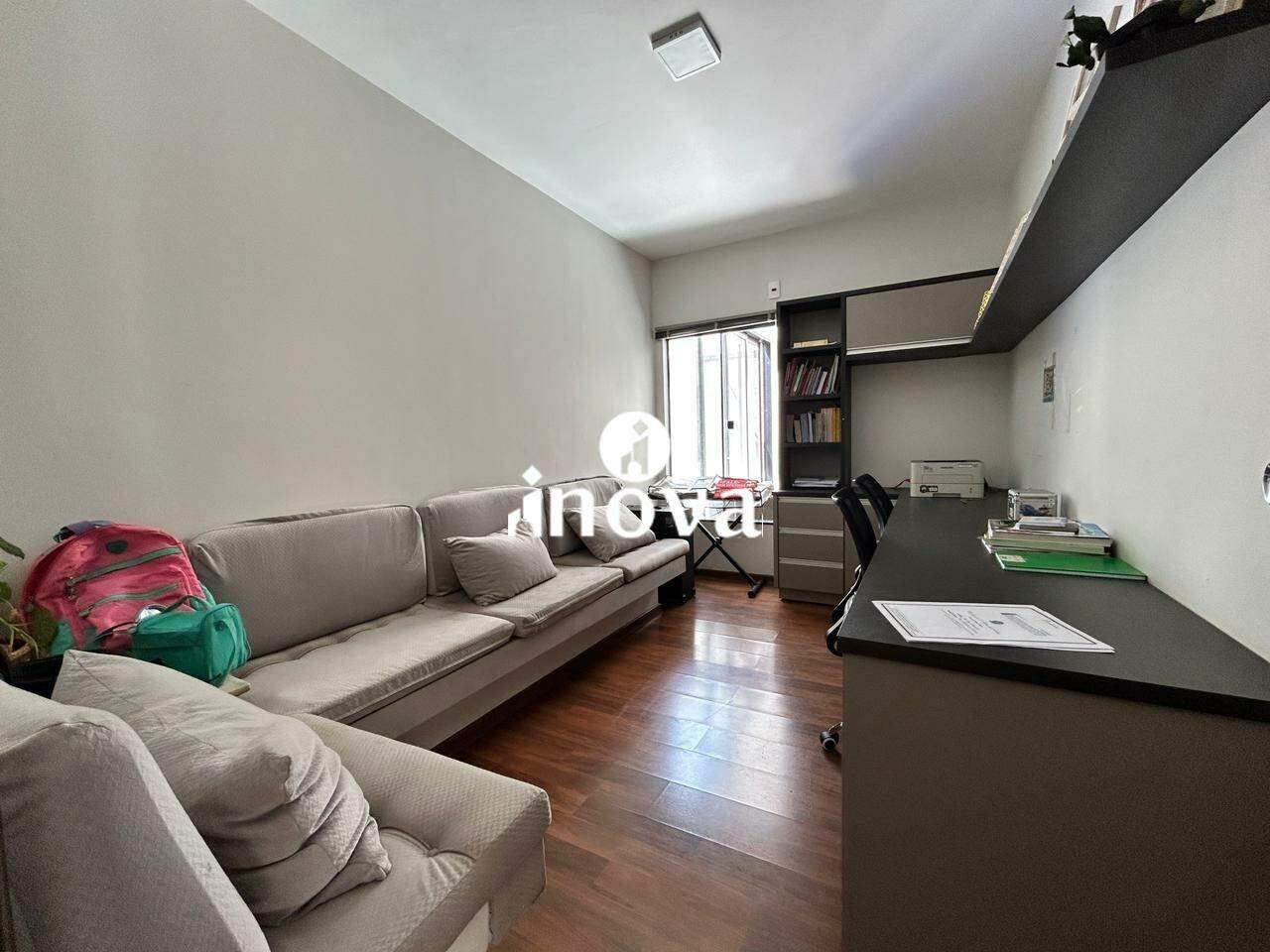 Casa à venda no Vila Olímpica: 