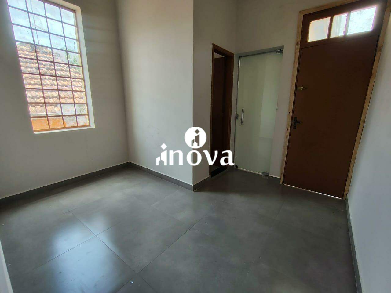 Casa Comercial para aluguel no Centro: 
