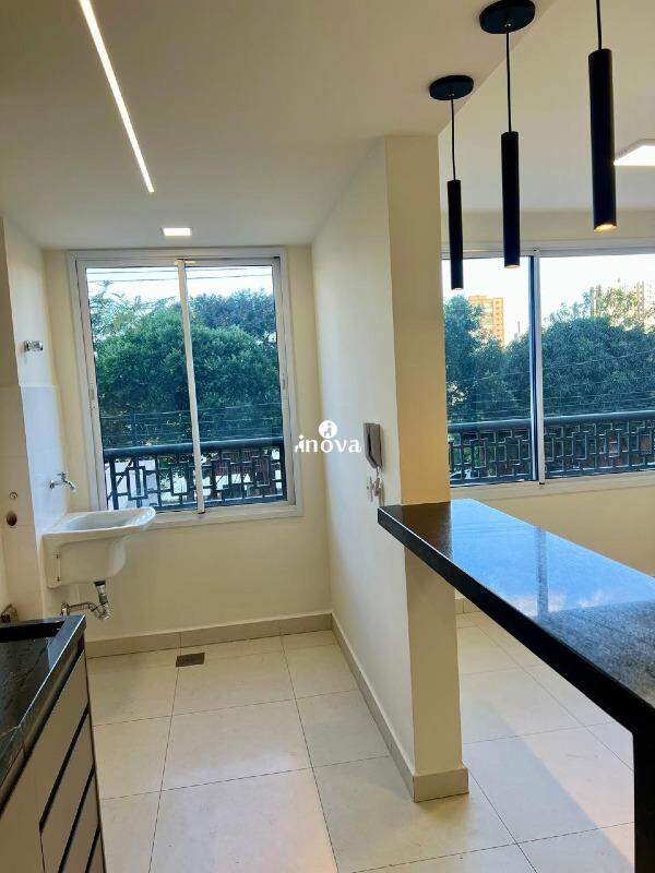 Apartamento para aluguel no Jardim do Lago: 