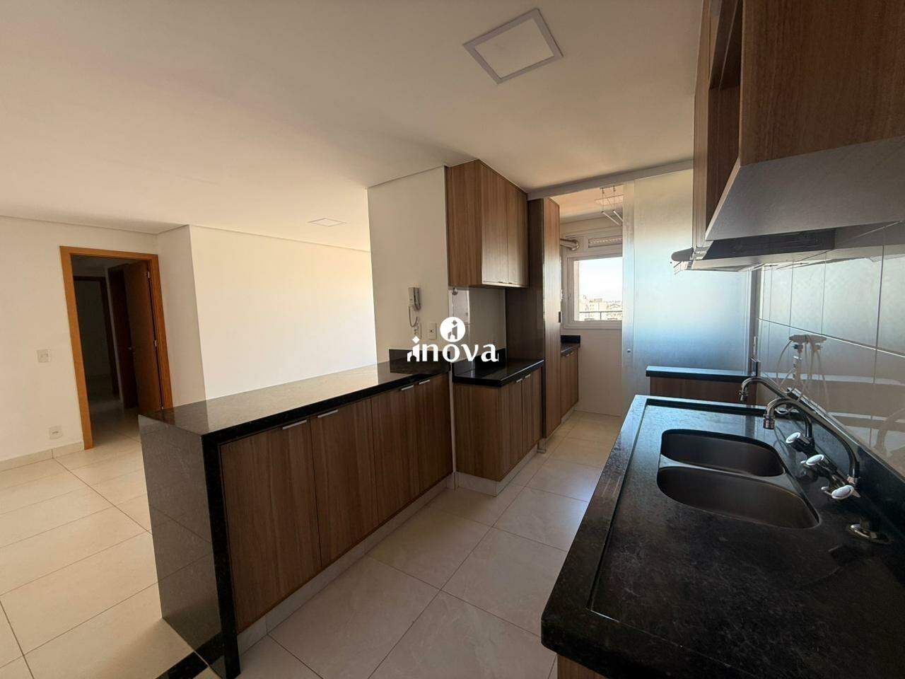 Apartamento à venda no Mercês: 