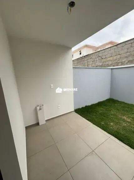 Casa de Condomínio para aluguel no Chácaras Residenciais Santa Maria: 