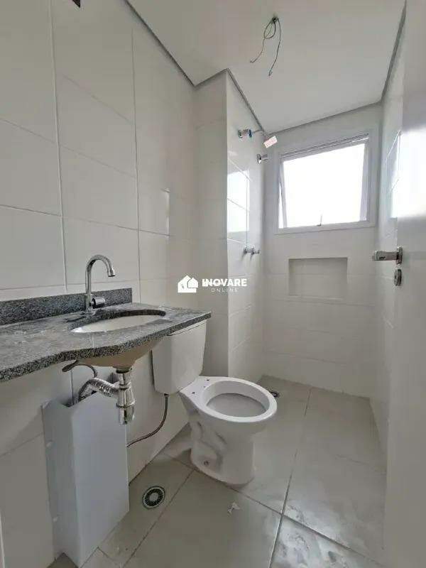 Apartamento para aluguel no Vila Angélica: 