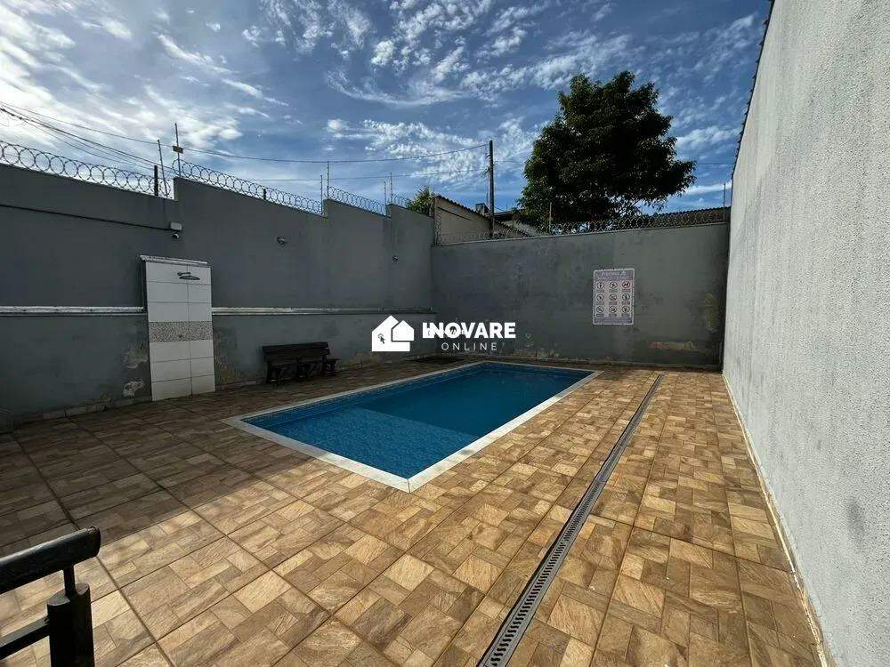 Casa de Condomínio para aluguel no Jardim Nogueira: 