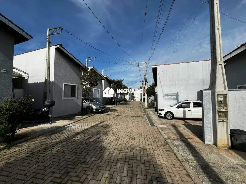Casa de Condomínio para aluguel no Jardim Nogueira: 
