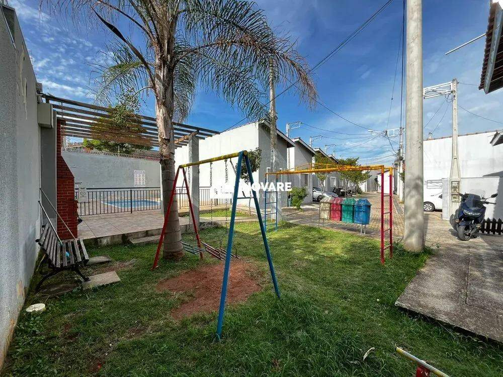 Casa de Condomínio para aluguel no Jardim Nogueira: 