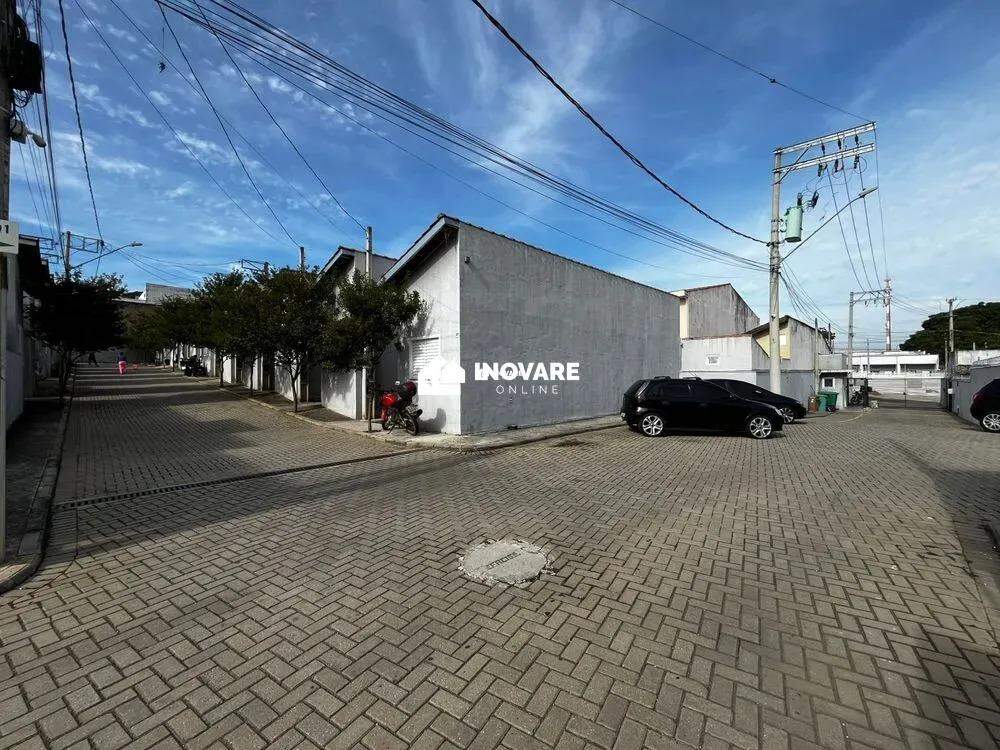 Casa de Condomínio para aluguel no Jardim Nogueira: 