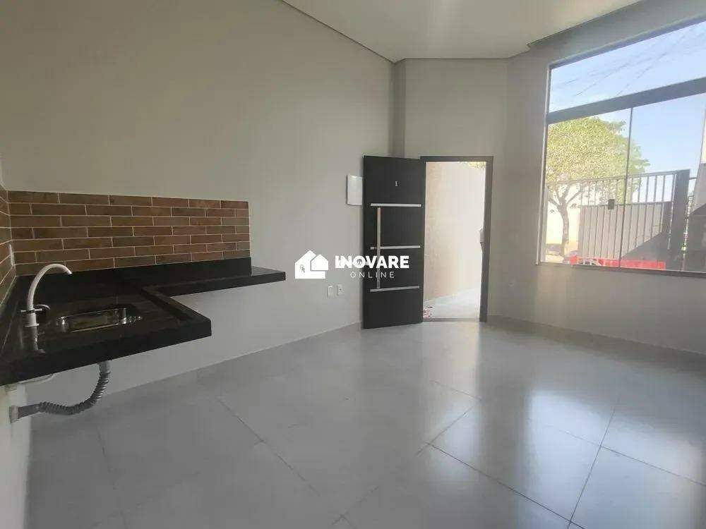 Casa para aluguel no Jardim Santa Marta: 