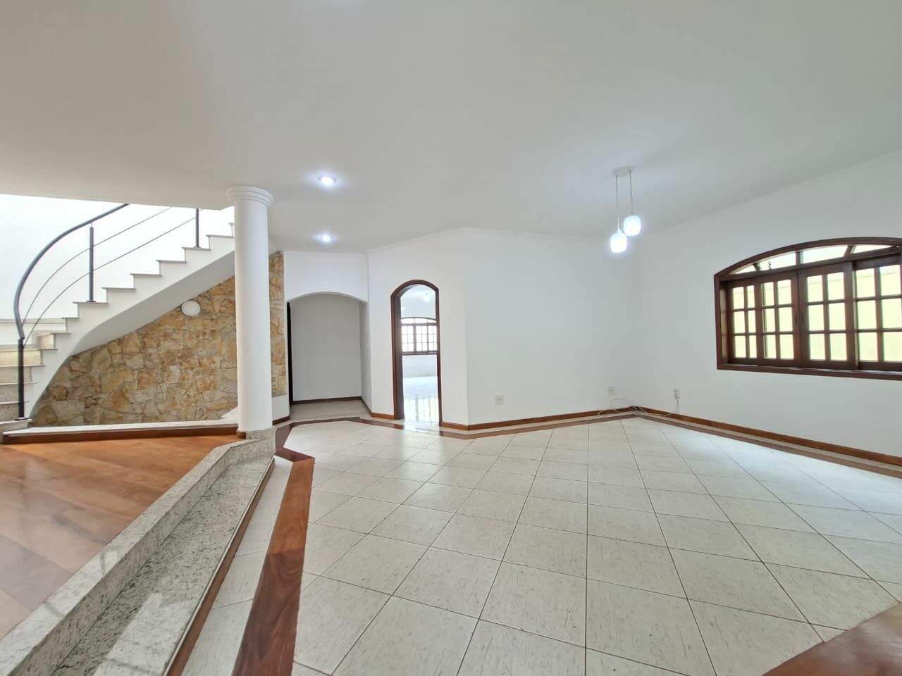 Sobrado para aluguel no Jardim Pagliato: 10.jpeg