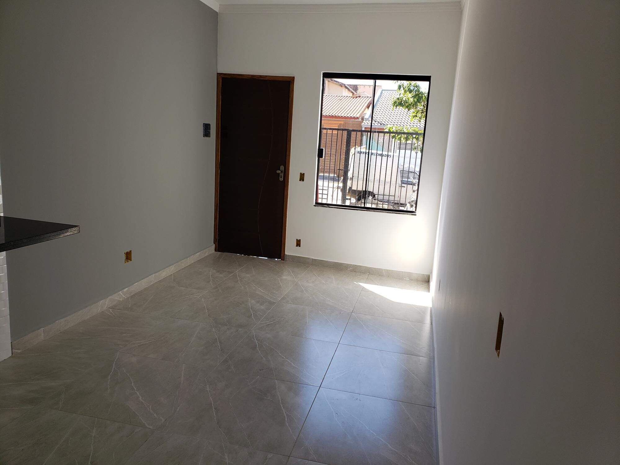 Casa à venda no Jardim Cardoso: 5.jpg