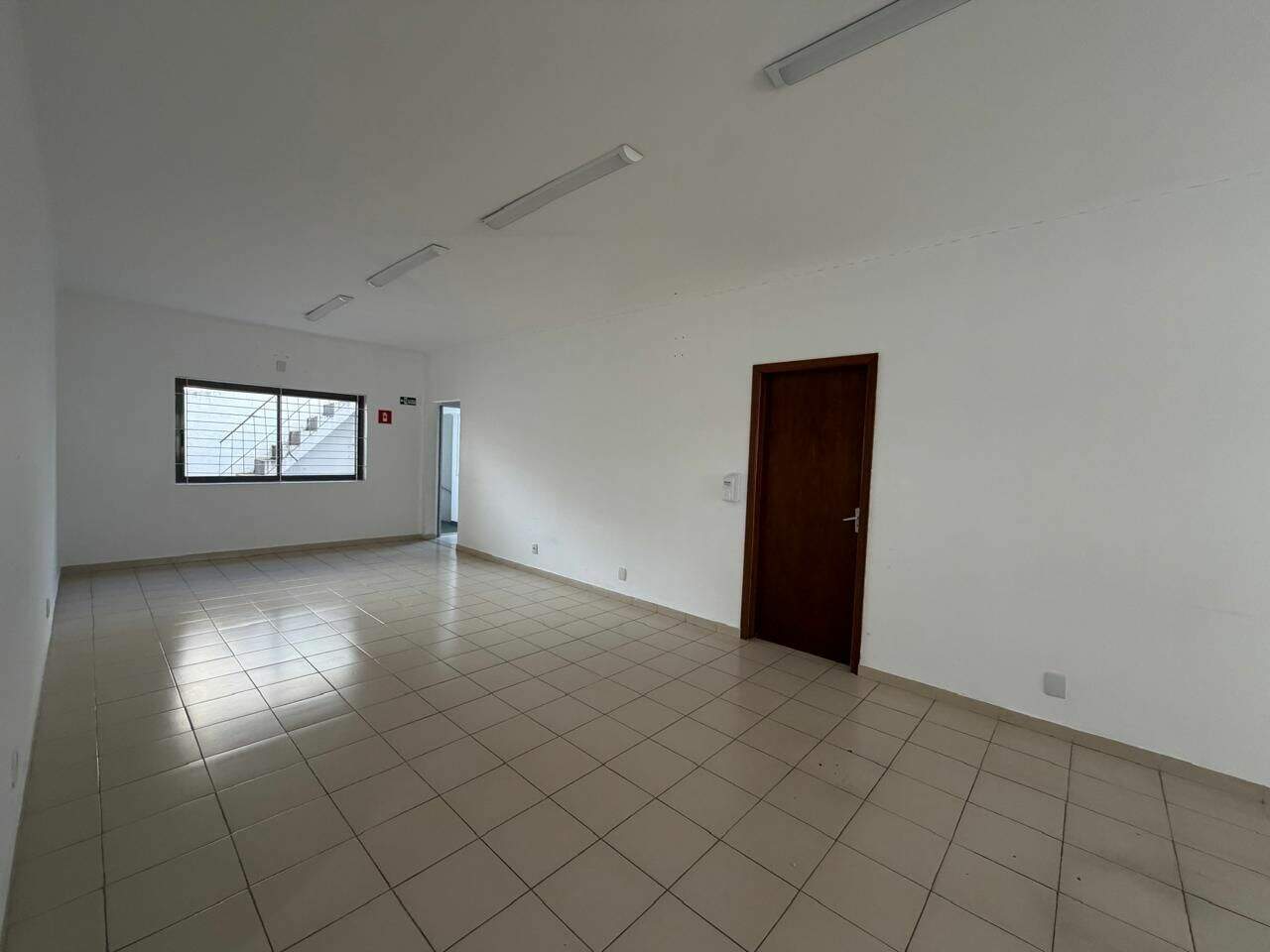 Casa Comercial à venda no Jardim Faculdade: 4.jpeg