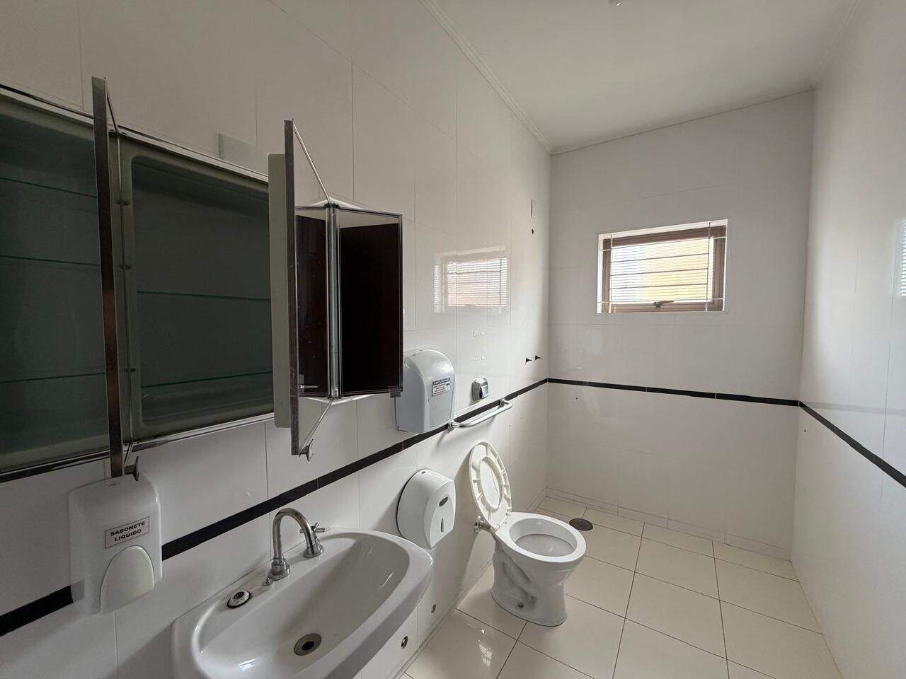 Casa Comercial à venda no Jardim Faculdade: 1.jpeg