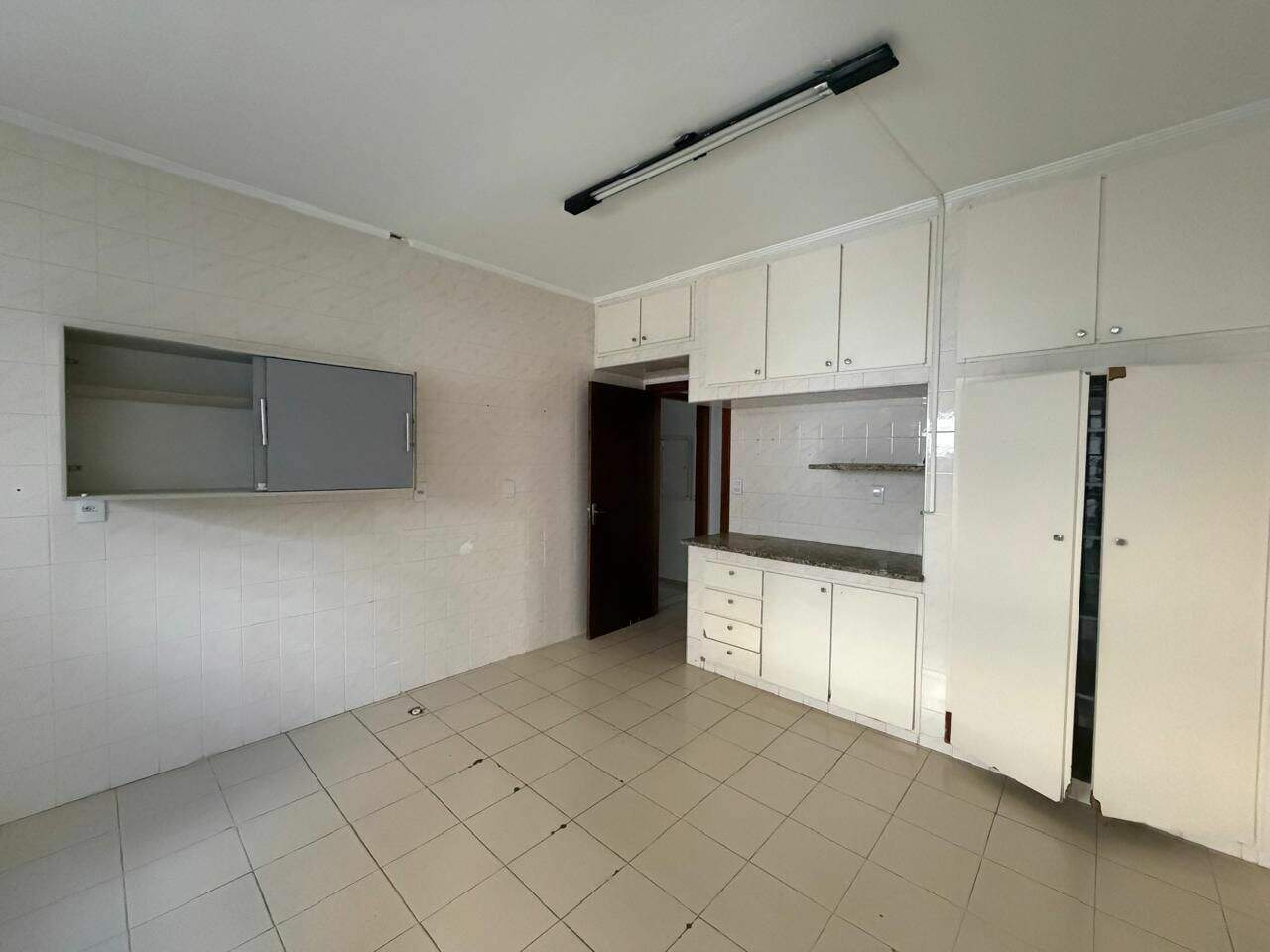 Casa Comercial à venda no Jardim Faculdade: 8.jpeg