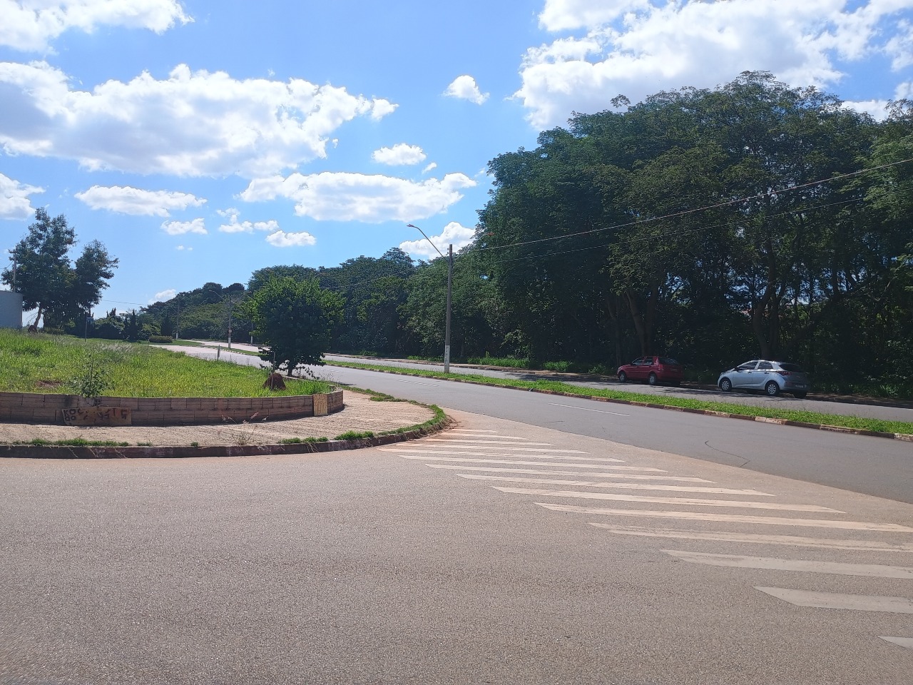 Terreno à venda no Portal Ville Jardins: 