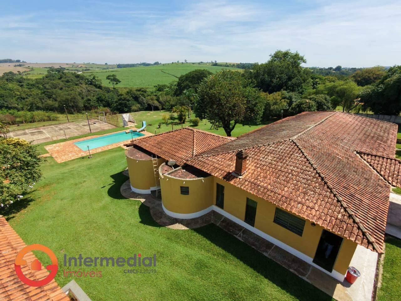 Chácara à venda no Residencial Água Branca: 