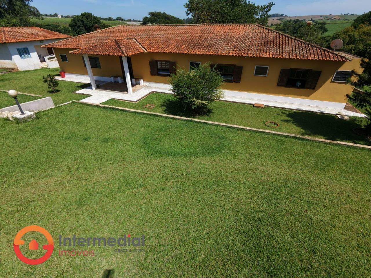 Chácara à venda no Residencial Água Branca: 