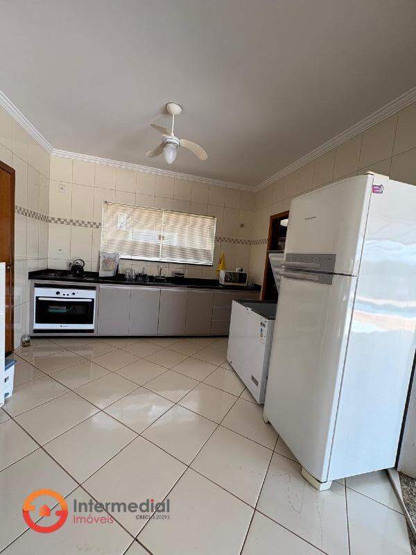 Casa à venda no Portal dos Lagos: 